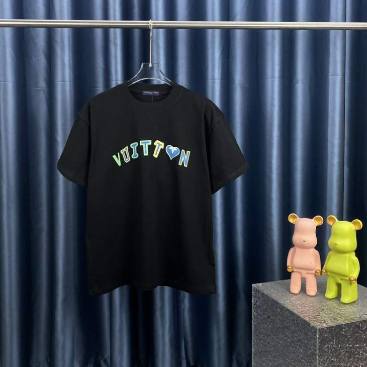 Picture of Louis Vuitton T Shirts Short _SKULVXS-XLfstn106647